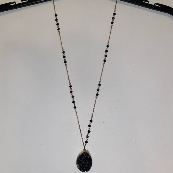 Crystal rock necklace 💙💚💜 - Picture 5 of 5